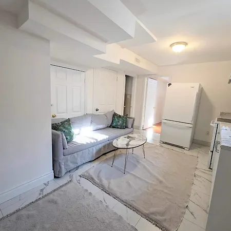Wonderland Apartment - 6 Min By Walking Vaughan Extérieur photo